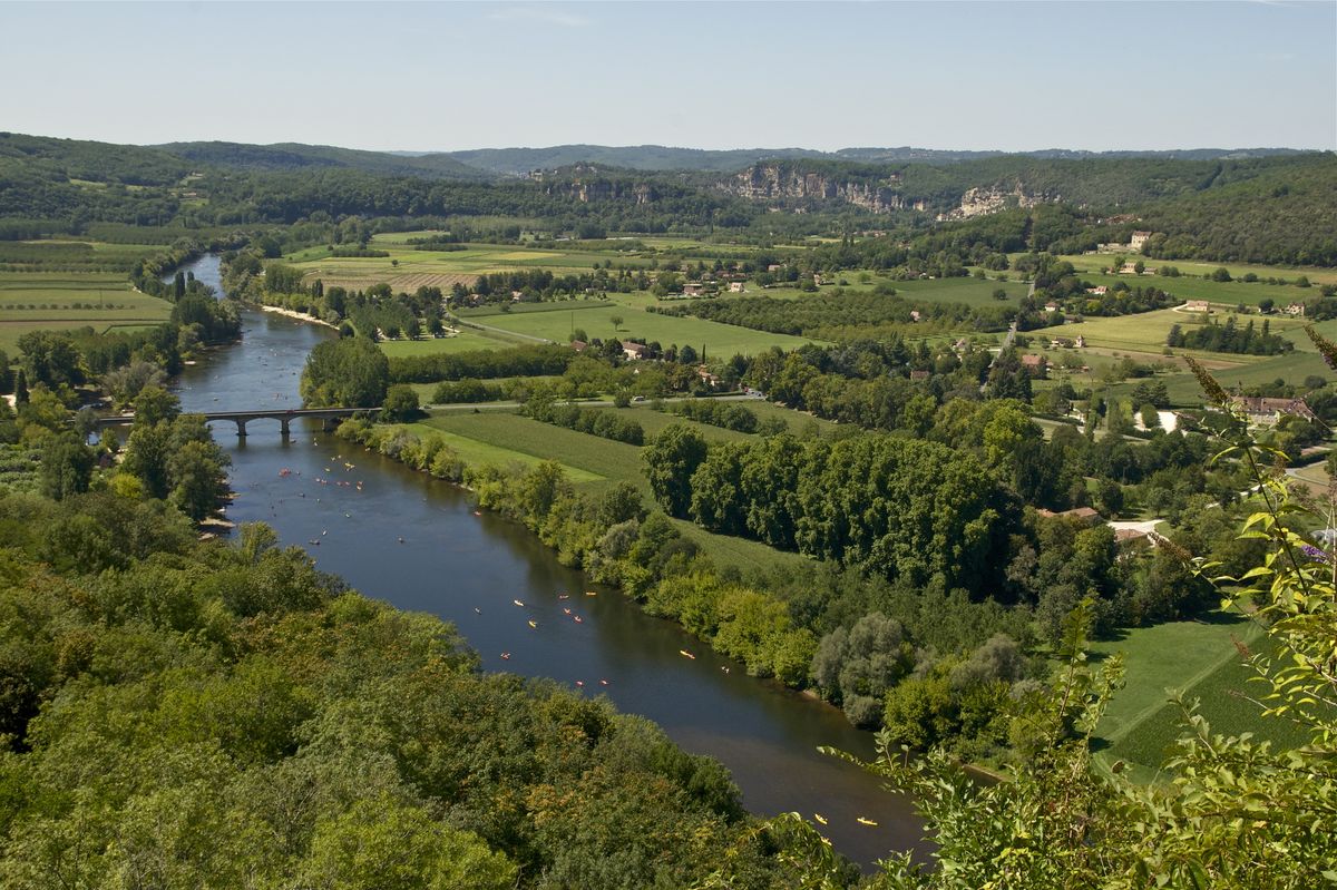 La vallée de la Dordogne vue depuis Domme