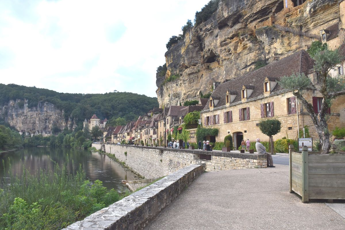 Le long de la Dordogne, à La Roque-Gageac