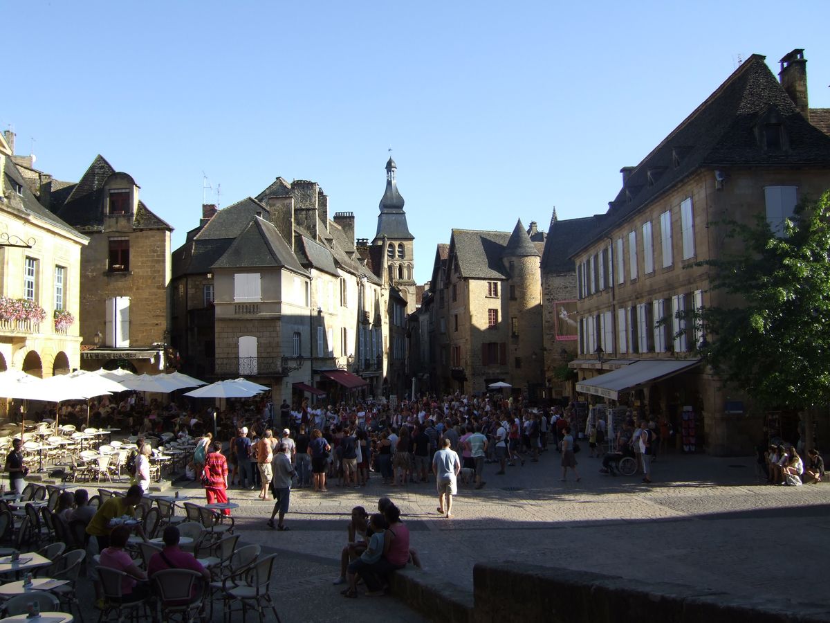 La place de la Liberté, à Sarlat